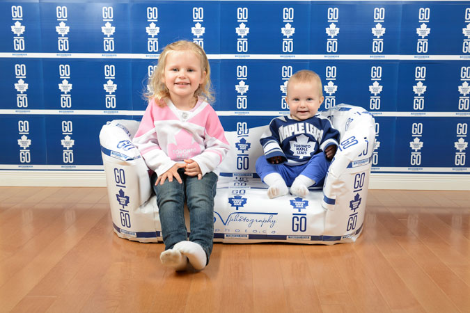 GoLeafsGo-Couch-sisters